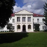 Palac Zegrzynski Aparthotel