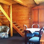Palac Zegrzynski Aparthotel Zegrze