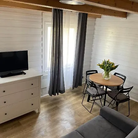 Palac Zegrzynski 4*