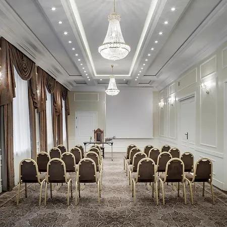 Palac Zegrzynski Aparthotel Zegrze