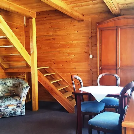 Palac Zegrzynski Aparthotel Zegrze