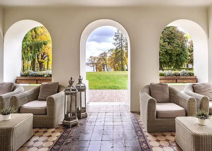 Hotel apartamentowy Pałac Zegrzyński