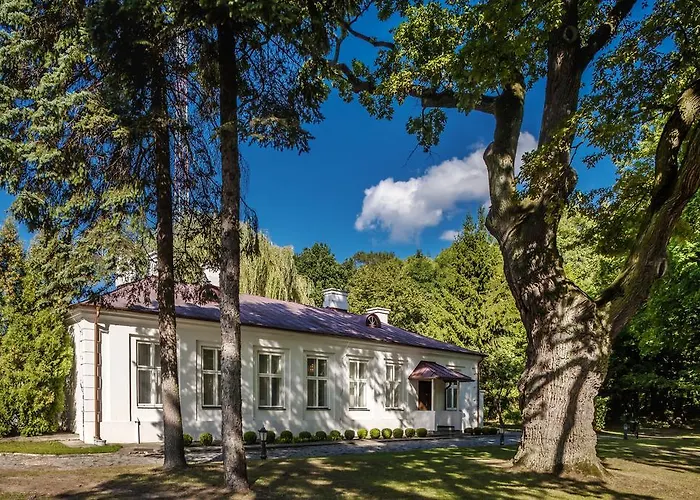 Pałac Zegrzyński Hotel apartamentowy