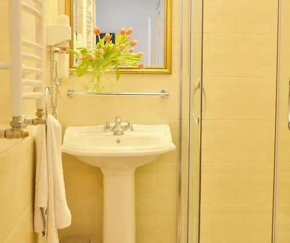 Pałac Zegrzyński Hotel apartamentowy