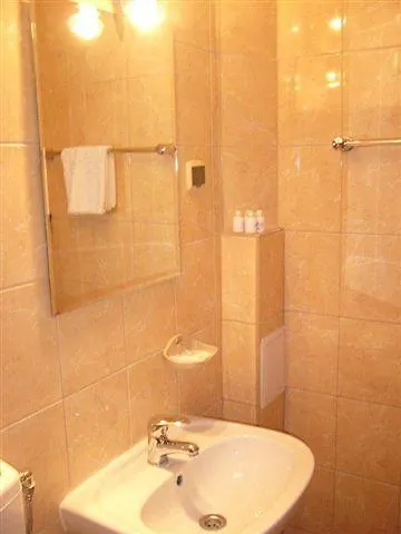 Hotel apartamentowy Pałac Zegrzyński 4*